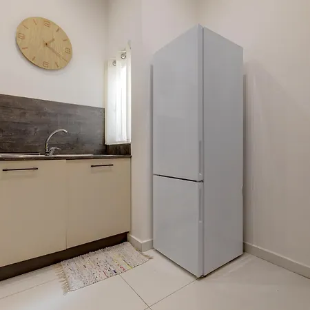 Cosy 1br Getaway In Prime Location * Sliema