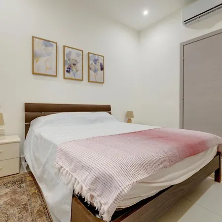 Apartment Cosy 1br Getaway In Prime Location *