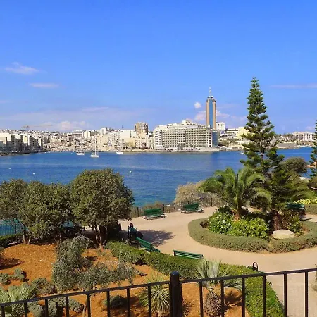Apartament Cosy 1br Getaway In Prime Location Sliema