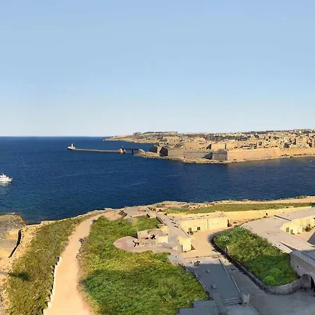 Apartment Cosy 1br Getaway In Prime Location Sliema